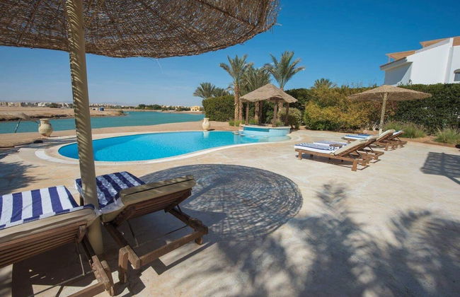 Charming Villa in El Gouna with Pool - Foto 11
