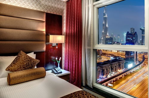 Photo 24 - Emirates Grand Hotel