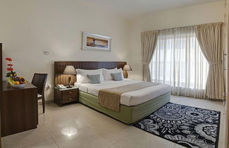 Foto 3 - Radiance Premium Suites