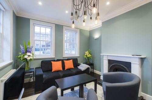 Photo 15 - ALTIDO Elegant 2 Bedroom Flat near Kensington Gardens