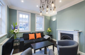 Foto 1 - JOIVY Elegant 2 Bedroom Flat near Kensington Gardens