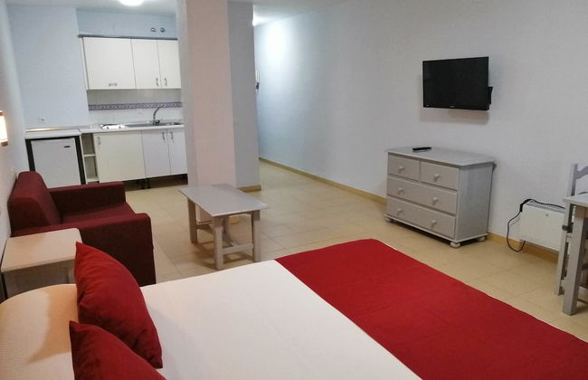 Apartamentos Puerta del Sur - Foto 2