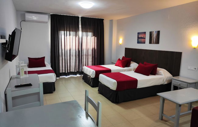 Apartamentos Puerta del Sur - Foto 7