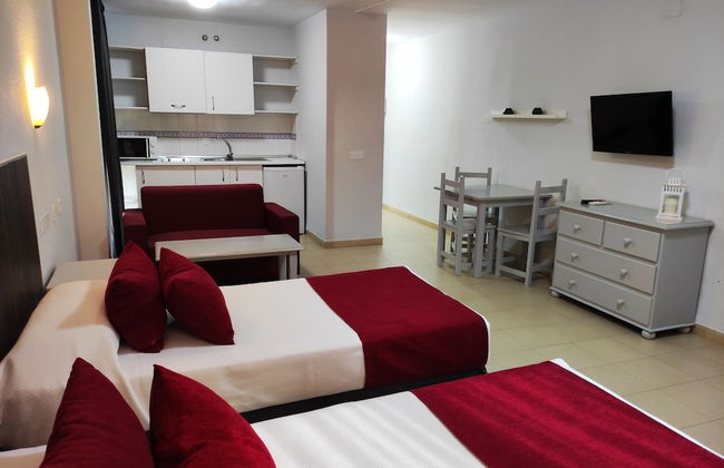 Apartamentos Puerta del Sur - Foto 9