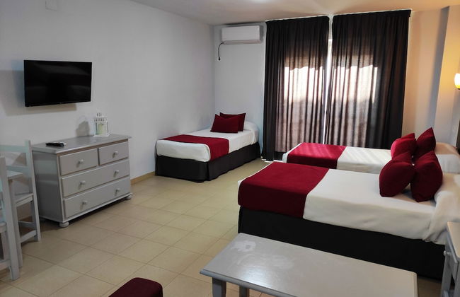 Apartamentos Puerta del Sur - Foto 8