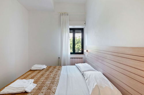 Photo 14 - Alluring Apartment in Rimini With Balcony