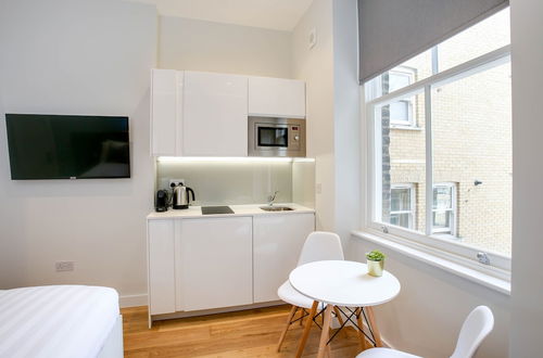 Photo 63 - StayPrime Kensington Serviced Apartments