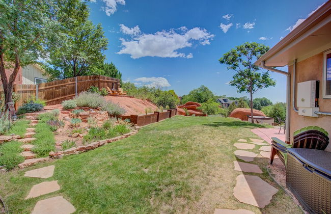 4BR Mtn Viewsgarden of the Godshot Tub, Firepit - Foto 48