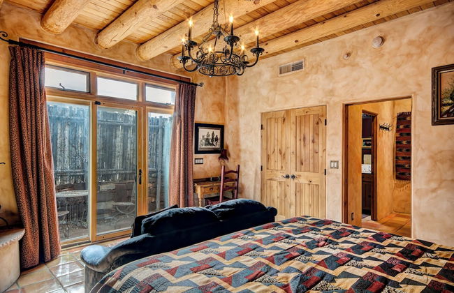 Cowboy Villa - Photo 8