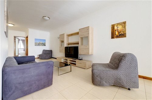 Photo 1 - Modern 3BR Apartment in the Centre of Sliema