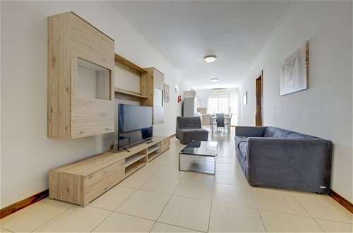 Photo 44 - Modern 3BR Apartment in the Centre of Sliema