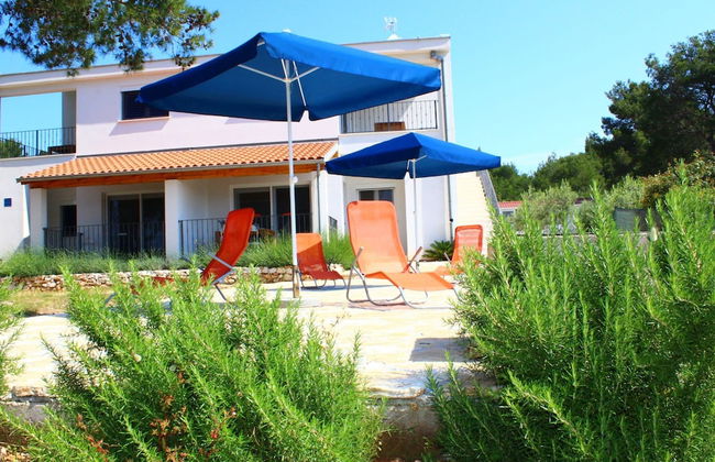Nice Apartment With Roofed Terrace, Near the Sea - Foto 1