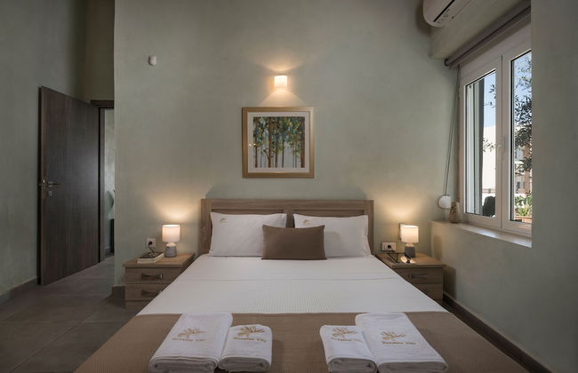 Villa Roxanne - Photo 2