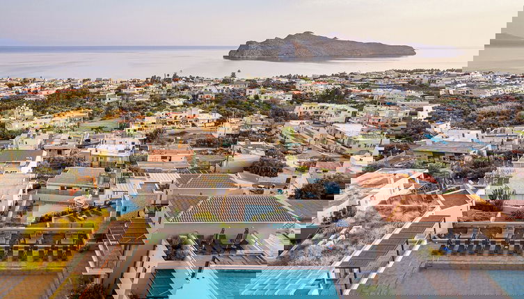Foto 1 - Caldera Village