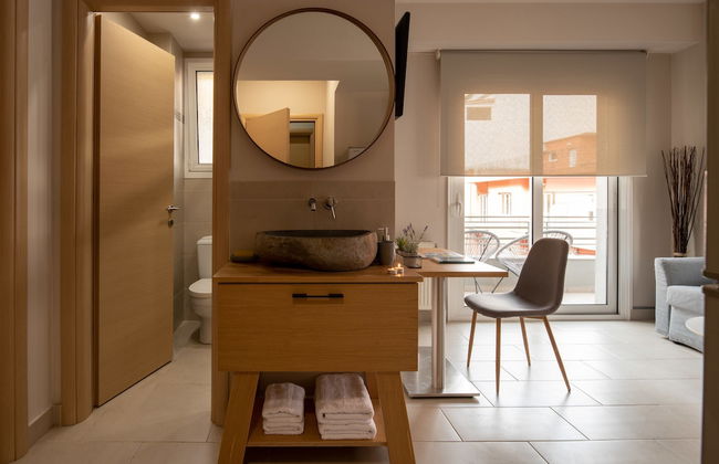 12 Keys Athens Apartments - Photo 46