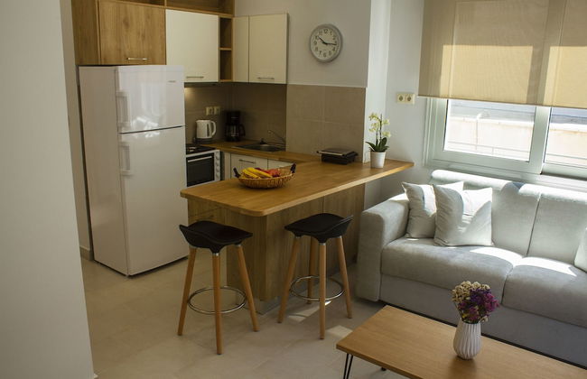 12 Keys Athens Apartments - Photo 25