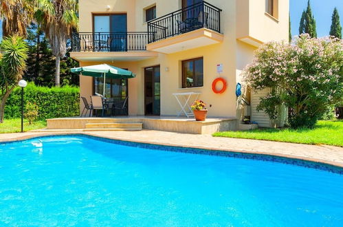 Photo 37 - Villa Fostira Large Private Pool Walk to Beach A C Wifi Eco-friendly - 2402