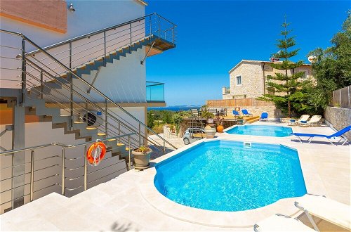 Foto 36 - Villa Stephania Private Pool Walk to Beach Sea Views A C Wifi - 2890