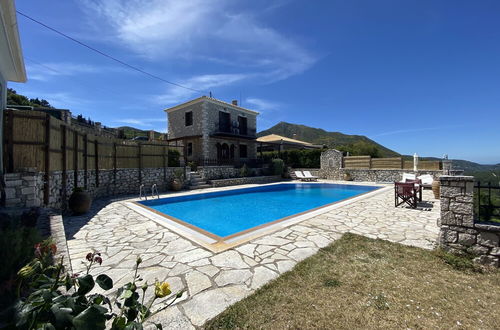 Foto 15 - Executive Villa Madouri With Private Pool