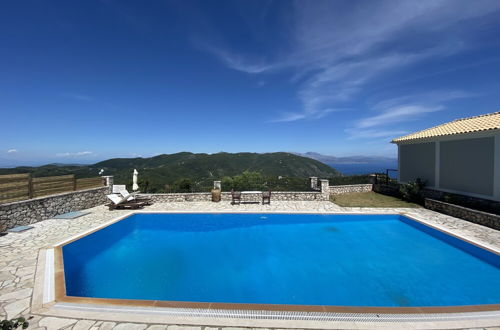 Foto 17 - Executive Villa Madouri With Private Pool