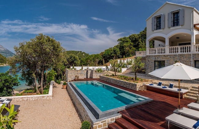 Beachfront Villa Feodora Grande - Foto 64