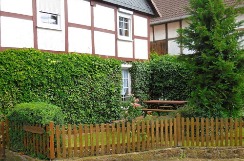 Photo 33 - Small Apartment in Hesse With Terrace and Garden