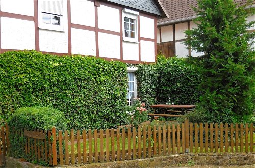 Photo 16 - Small Apartment in Hesse With Terrace and Garden