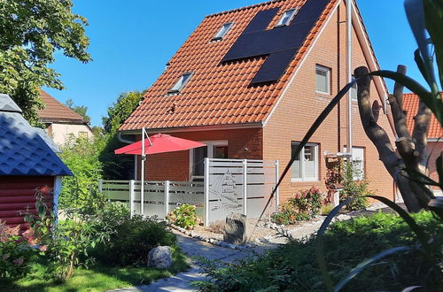 Photo 1 - Modern Holiday Home With Sauna by the sea in Wiek