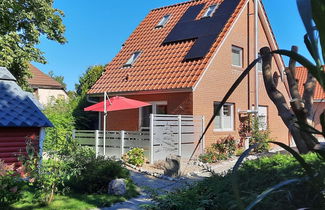 Photo 1 - Modern Holiday Home With Sauna by the sea in Wiek