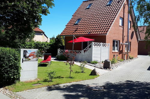 Photo 1 - Modern Holiday Home With Sauna by the sea in Wiek