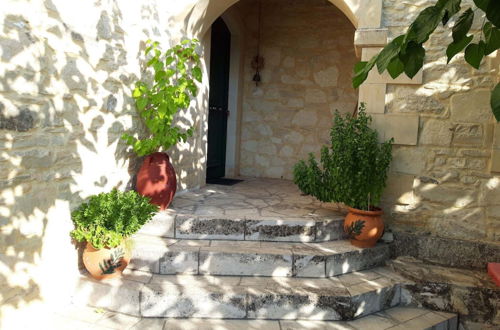 Photo 16 - Spacious Villa in Margarites With Private Garden