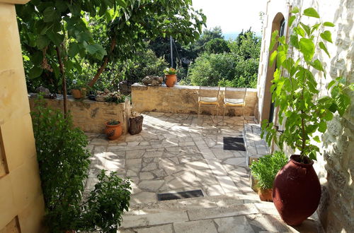 Photo 14 - Spacious Villa in Margarites With Private Garden