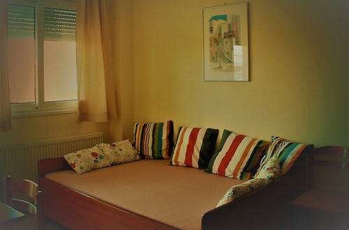 Foto 2 - Phyllis Maisonettes