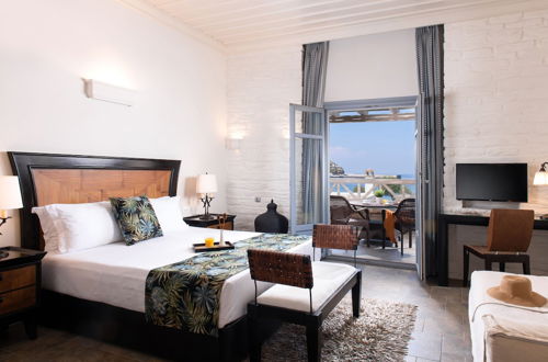 Photo 4 - Porto Kea Suites