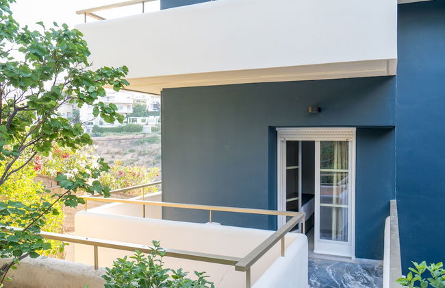 CHROMA Lodge Rafina - Foto 33