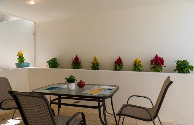 CHROMA Lodge Rafina - Foto 35