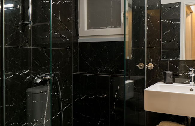 CHROMA Lodge Rafina - Foto 58