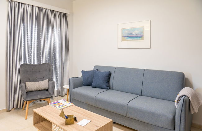 CHROMA Lodge Rafina - Foto 32