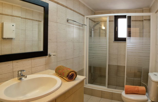 Family Friendly Villa Private Pool, Children's Play Area, Bbq, Spacious Garden, Near Beach - Foto 20