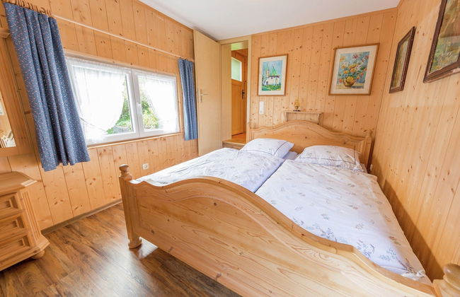 Idyllic Holiday Home With Terrace - Foto 7
