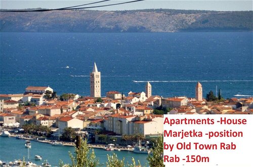 Foto 48 - Impeccable 3-bedrooms Apartment in Rab 1-9 Pers