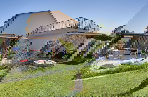 Foto 15 - Modern Holiday Home With Pool in Medulin