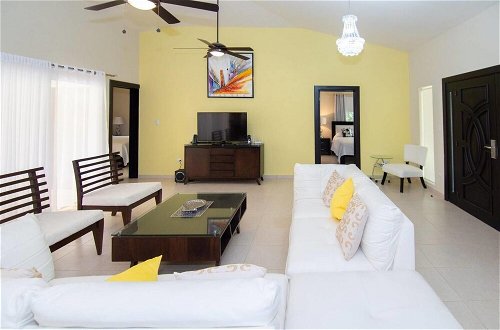 Photo 4 - Private and Spacious 5 Bedroom Villa
