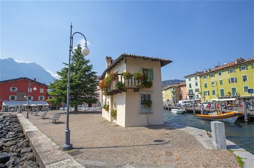 Photo 21 - Riva Lago e Spiaggia Apartment
