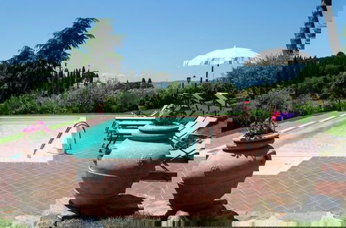 Photo 8 - Villa with Private Pool near Cortona in Calm Countryside & Hilly Landscape