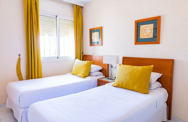 Ramada Hotel & Suites by Wyndham Costa del Sol - Foto 27