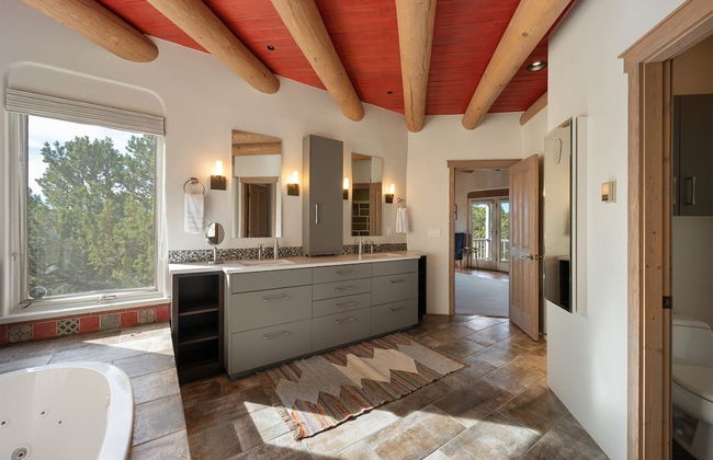 Casa Pinzon - Private Getaway, Minutes From Downtown - Photo 19
