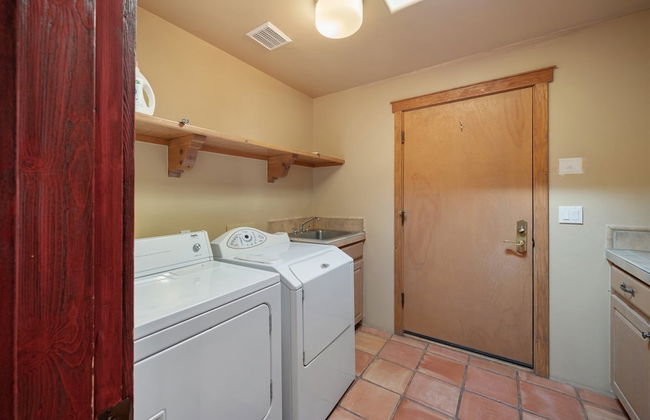 Casa Pinzon - Private Getaway, Minutes From Downtown - Photo 12
