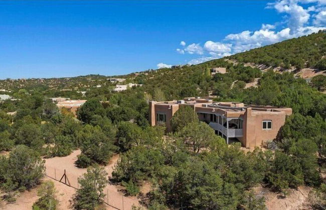 Casa Pinzon - Private Getaway, Minutes From Downtown - Photo 42