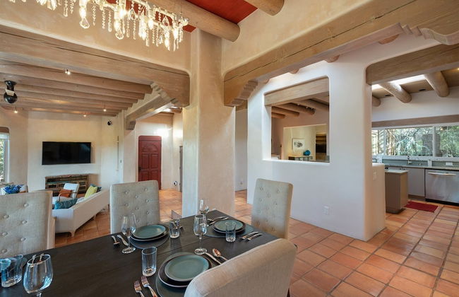Casa Pinzon - Private Getaway, Minutes From Downtown - Photo 6